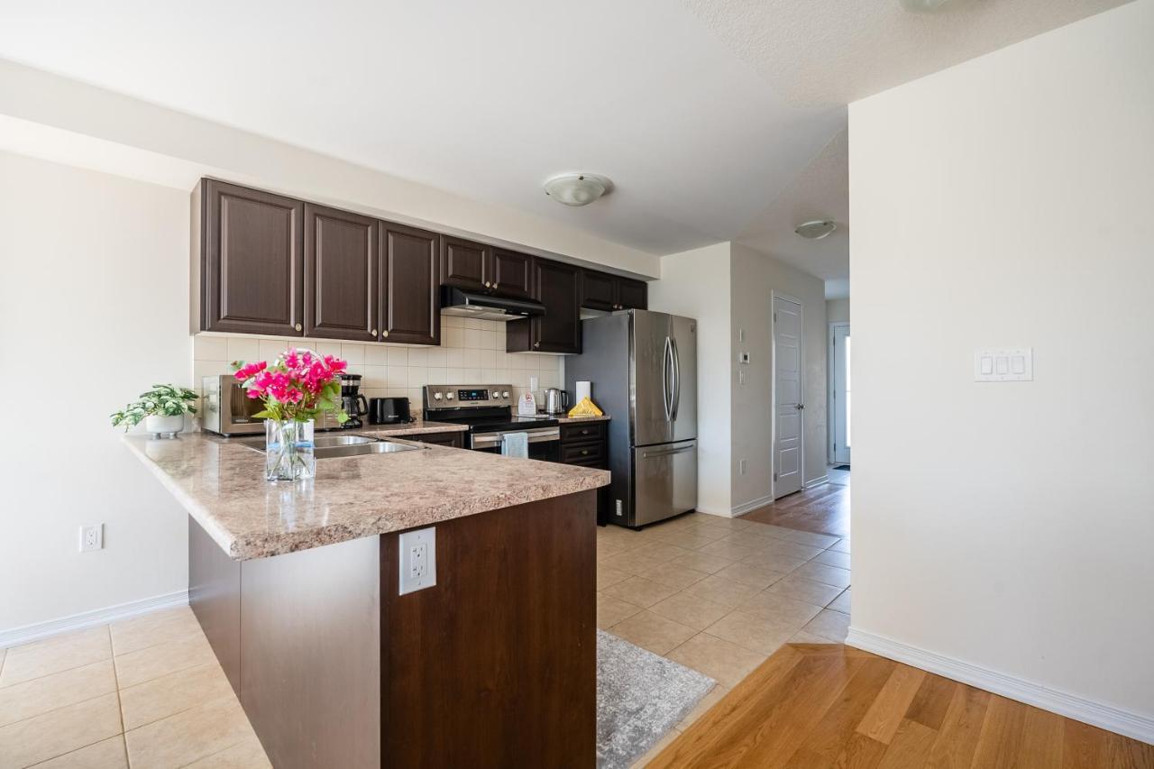New 3Br Townhouse, Minutes To Niagara Falls And Brock University By Globalstay Thorold Exterior foto