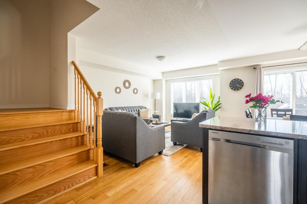 New 3Br Townhouse, Minutes To Niagara Falls And Brock University By Globalstay Thorold Exterior foto